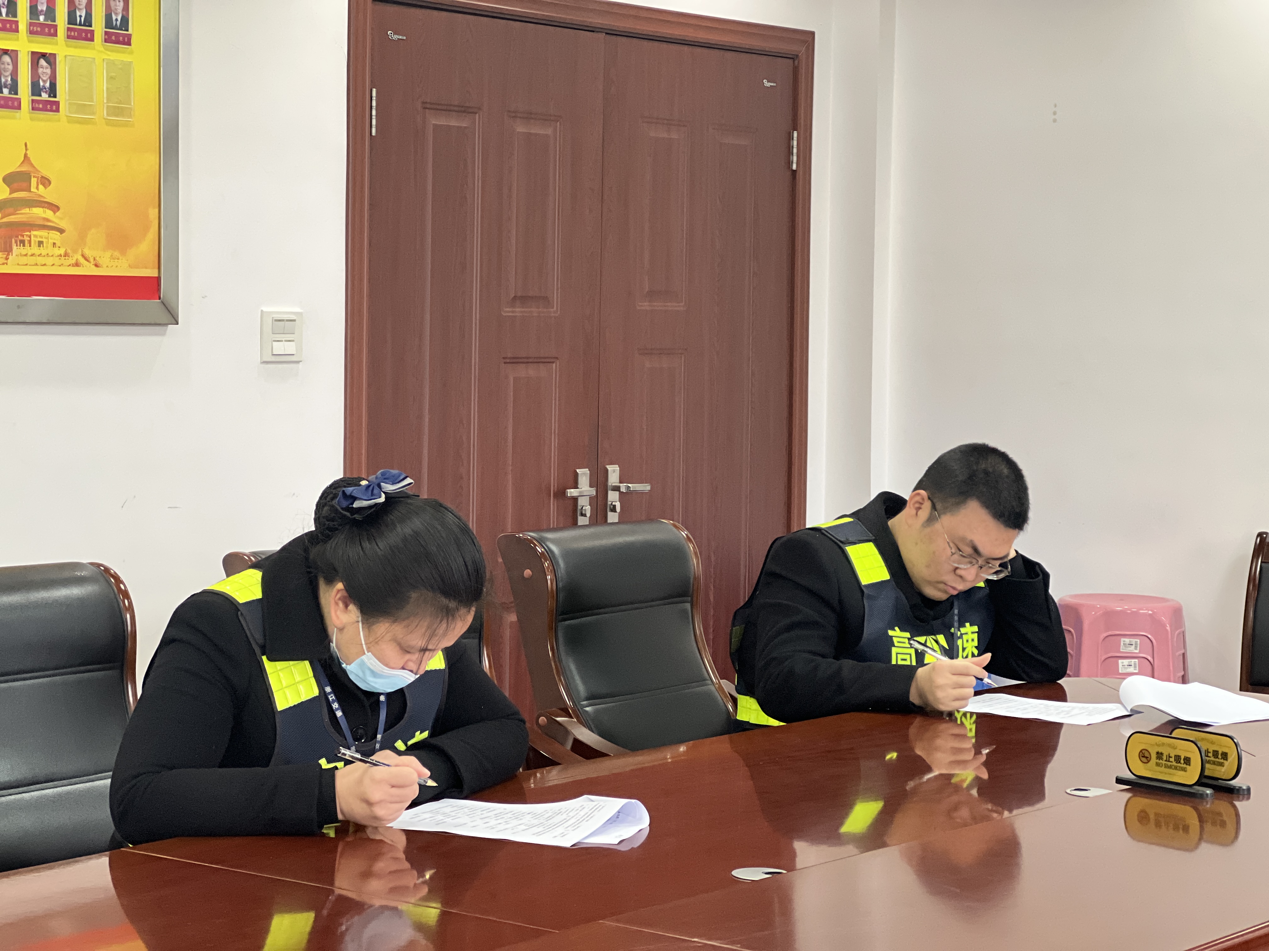 1681238153282888.jpg 0230404 圖為業務考試現場  袁莉攝 (3).jpg
